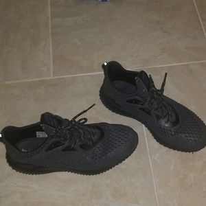 Addidas bounce sneakers